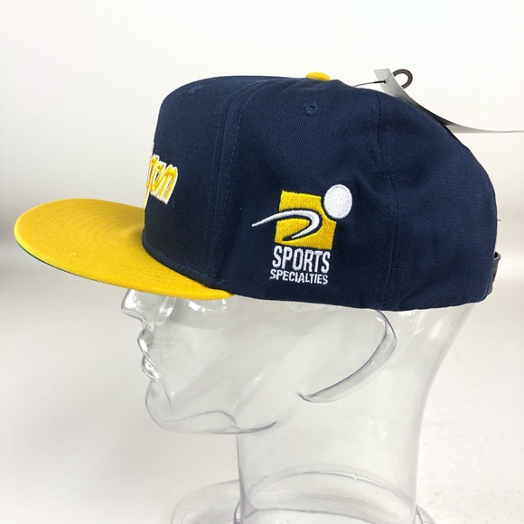 Univ of Michigan Wolverines Vintage SnapBack Hat - Picture 4 of 8